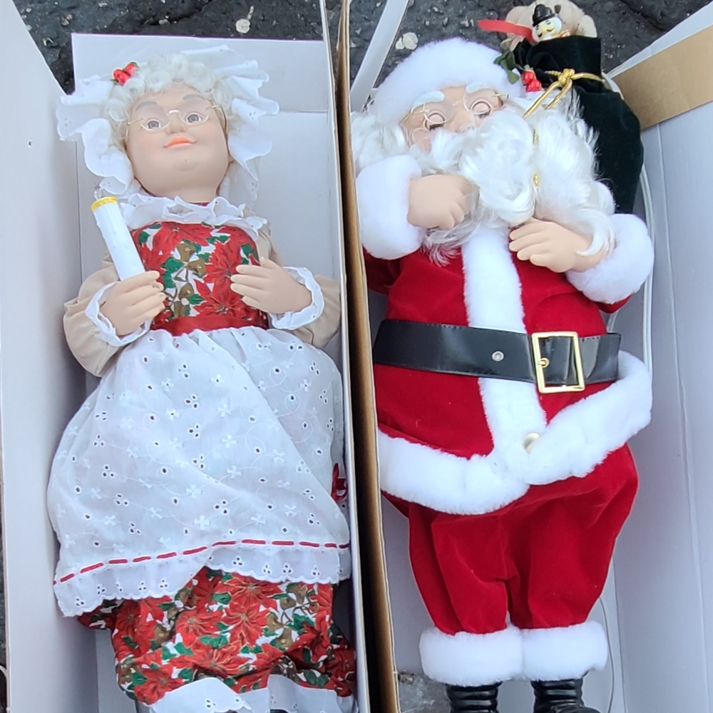 Mr and Mrs Claus